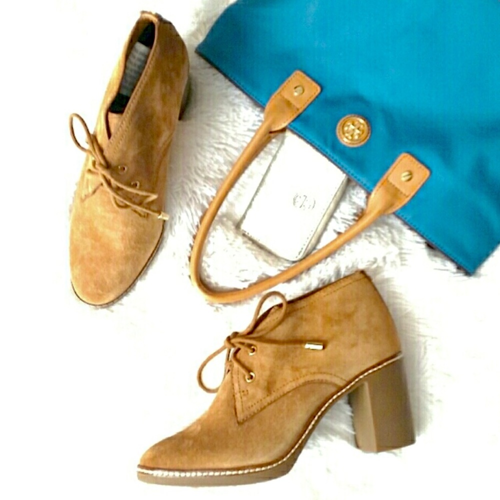Tory Burch Boots